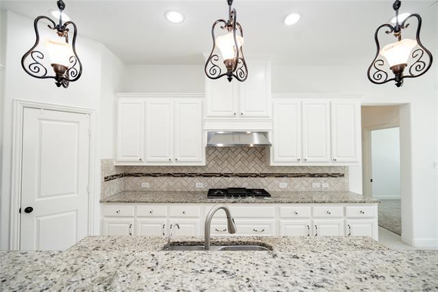 Building Photo - 13966 Clusterberry Dr