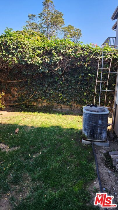 Building Photo - 4936 Beloit Ave