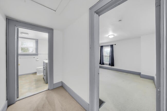 Building Photo - 1309 St Marys Blvd