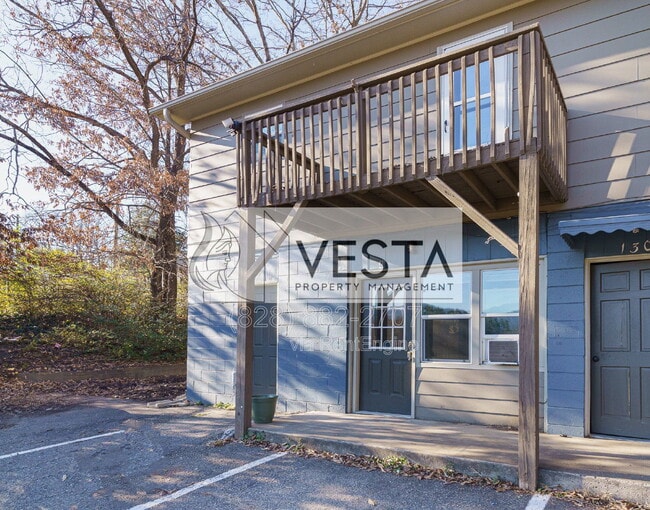 Building Photo - 130 Reems Creek Rd