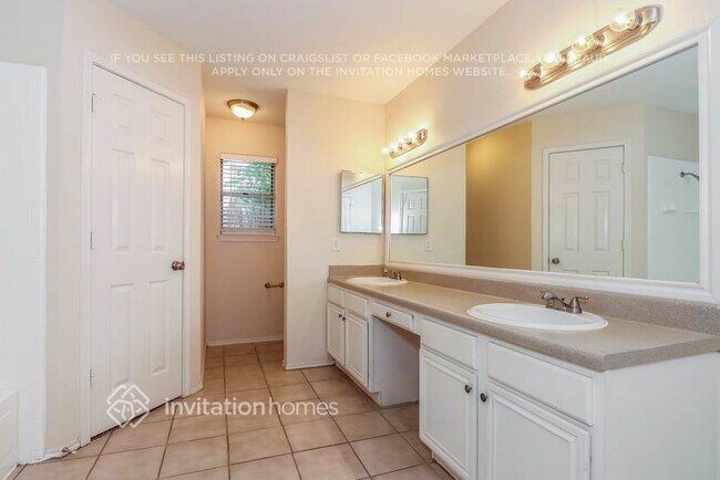 Building Photo - 6408 Big Springs Dr