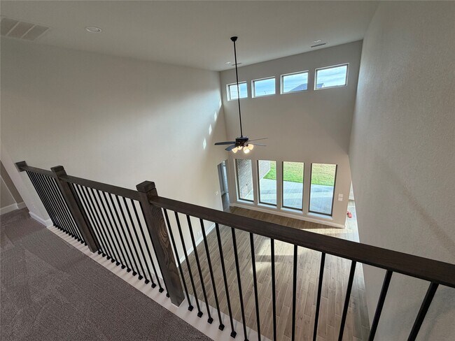 Building Photo - 30930 Vintage Crk Ln