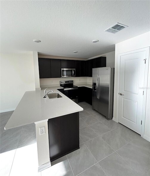 Building Photo - 6582 SW 81st Lp