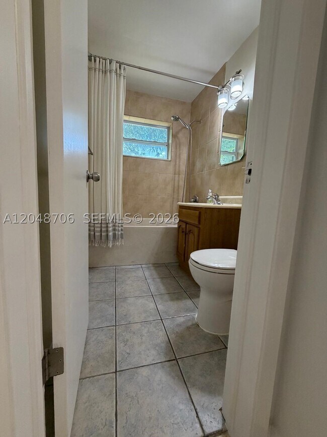 Building Photo - 3781 Jackson -
