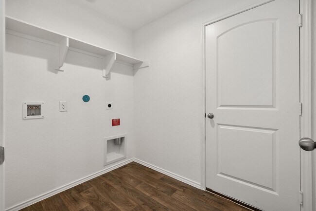 Building Photo - 22454 Forest Gorge Ln