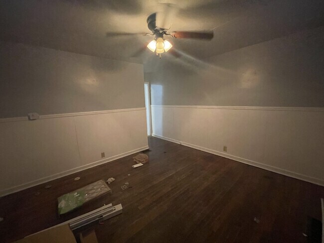 Building Photo - 1314 medford