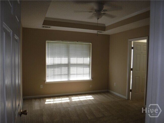 Building Photo - 86 Carlisle Ln