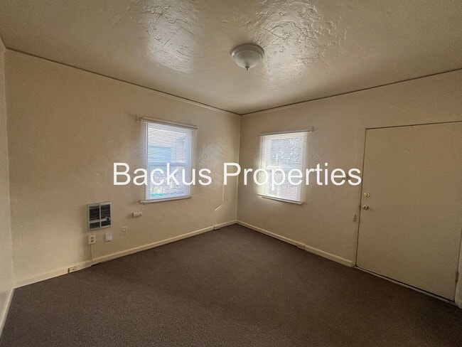 Building Photo - 41 Villa St