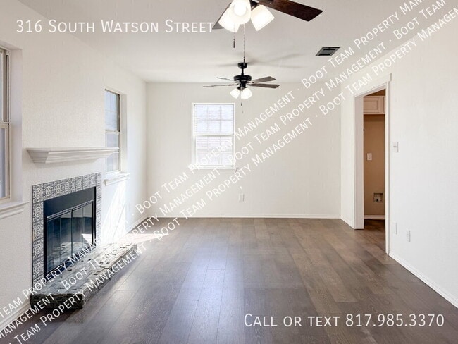 Building Photo - 316 S Watson St