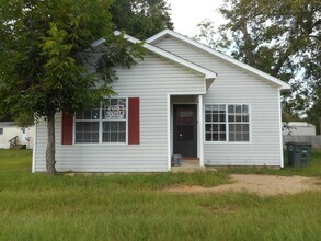 Building Photo - East Park Ave, Enterprise, AL