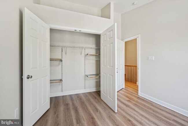 Building Photo - 4844 Lee Hollow Pl