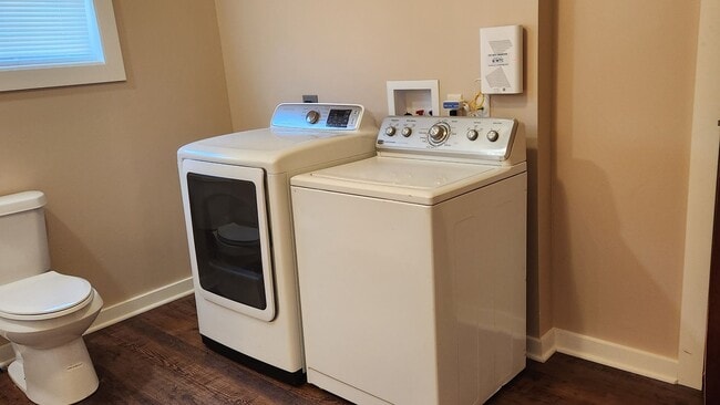 Building Photo - Vattier 1215