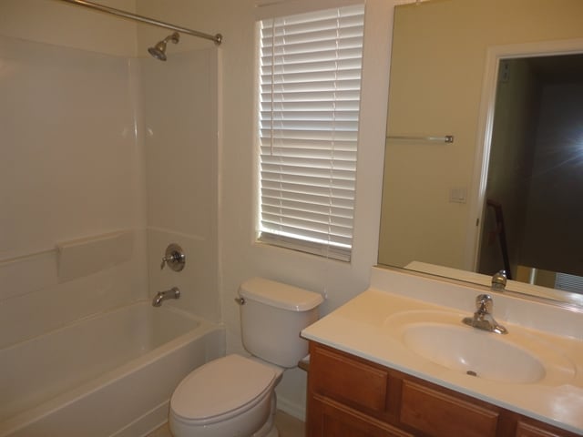 Building Photo - 1328 E Weatherby Way