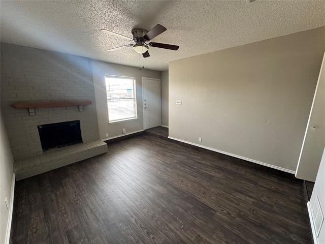 Building Photo - 726 Bluebonnet Dr