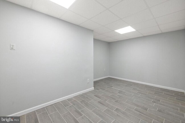 Building Photo - 247 Marsden Hts Rd