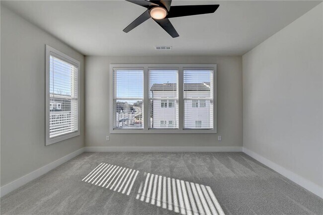 Building Photo - 1241 Waldon Xing