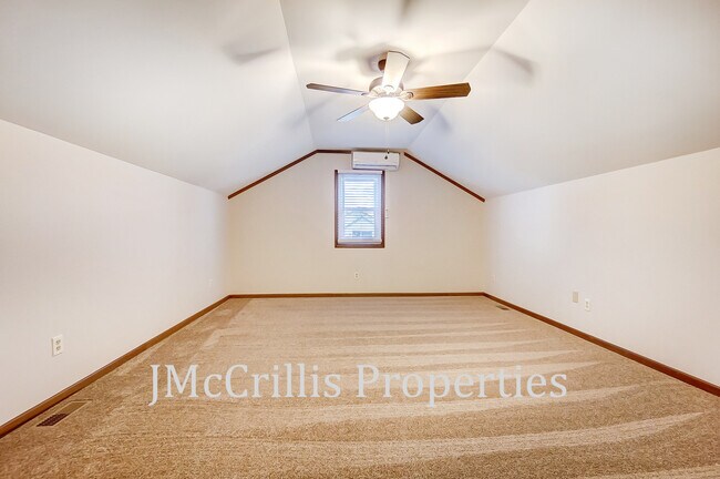 Building Photo - 9034 Dunmore Ln