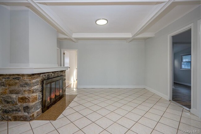 Building Photo - 120 S Broadway