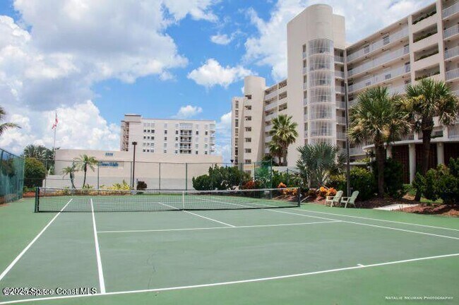 Building Photo - 2225 N Hwy A1A