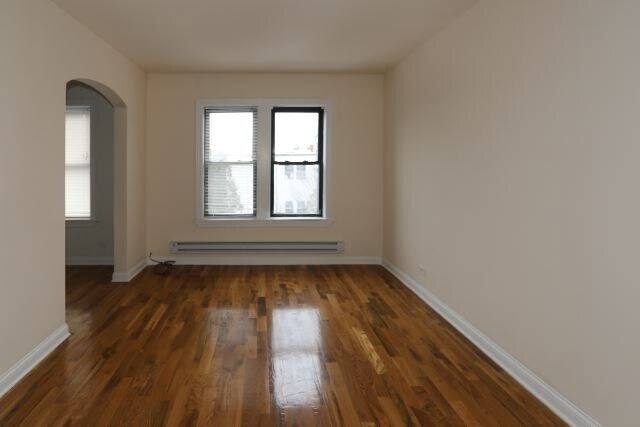 Building Photo - 4854 N Damen Ave