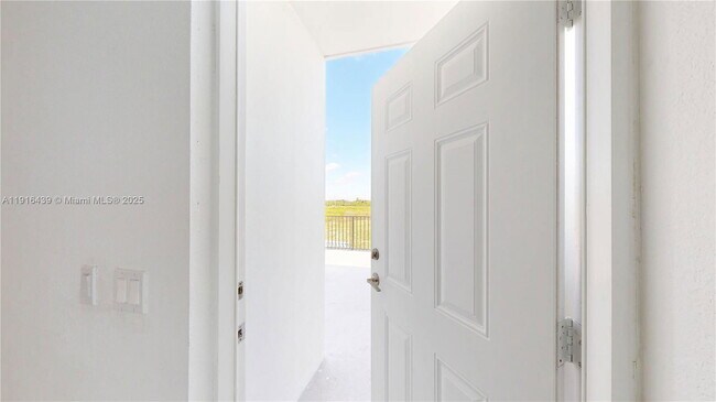 Building Photo - 14546 SW 260th St