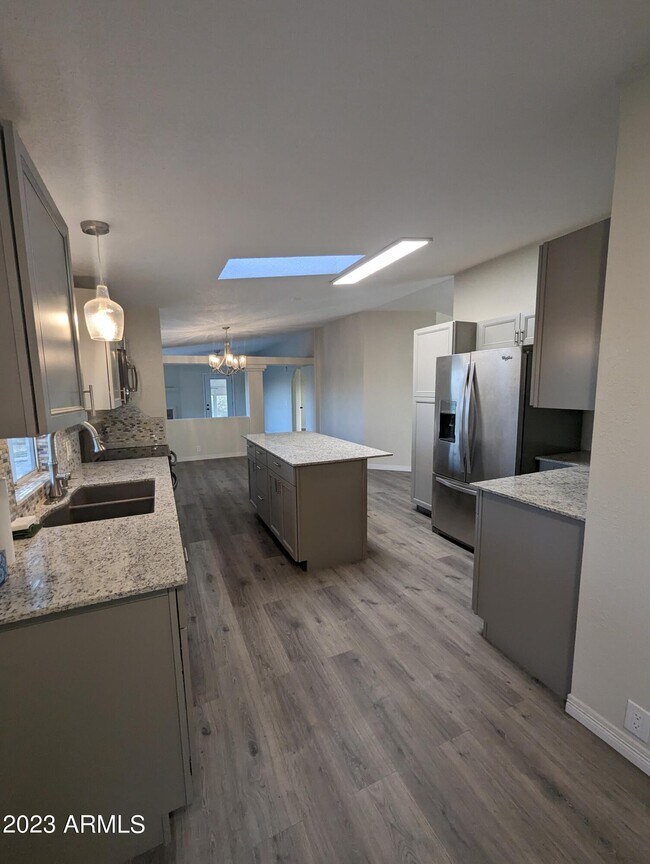 Building Photo - 22455 N Royd Rd