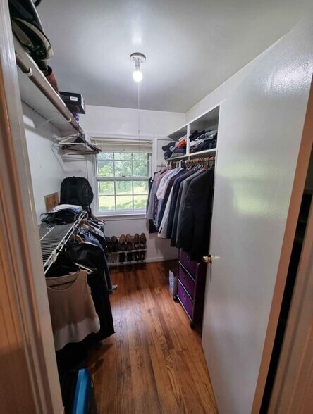 Building Photo - 6205 Quebec Pl