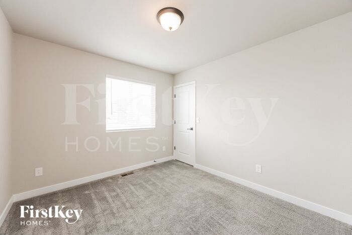 Building Photo - 10153 Luneth Dr