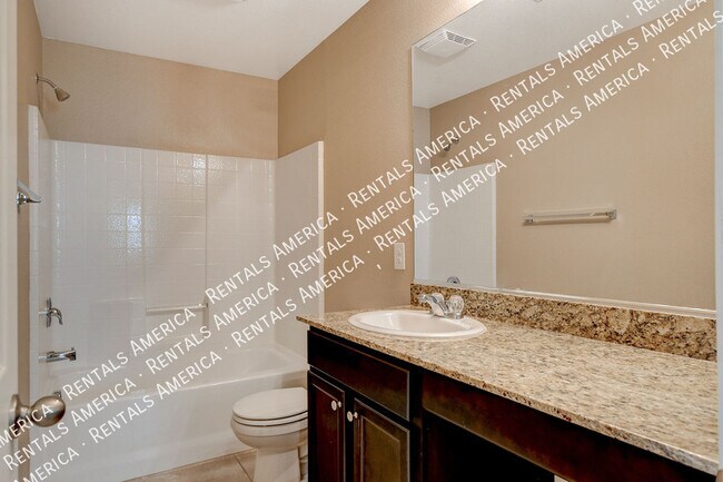 Building Photo - 7463 Earnshaw Ave