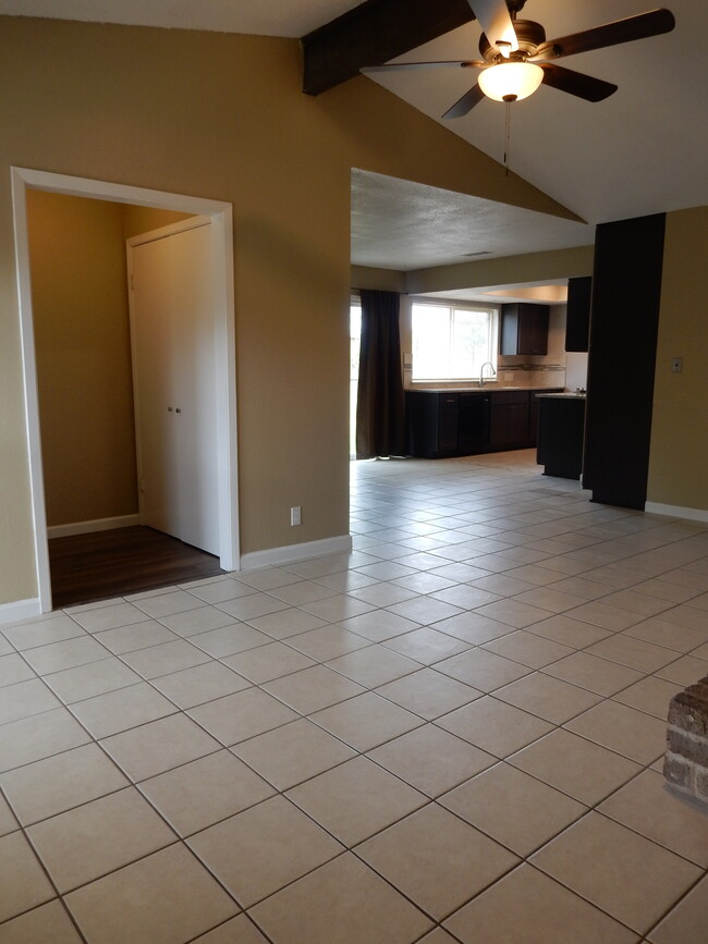 Living Area with view to Kitchen - 12307 shadyview dr