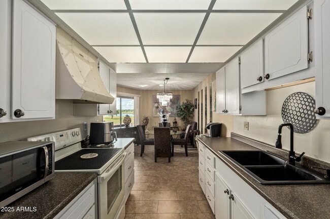 Building Photo - 19446 N Star Ridge Dr