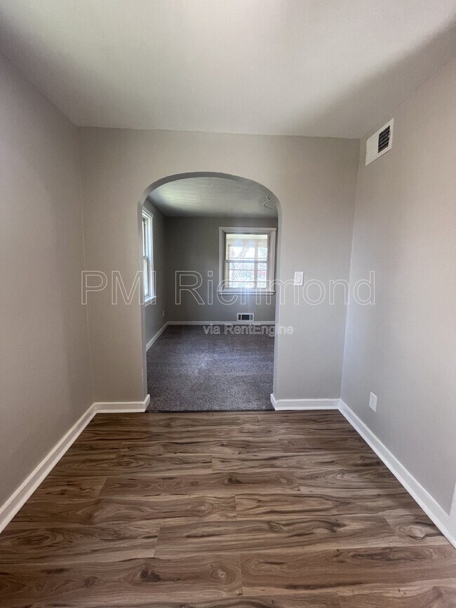 Building Photo - 3007 Grant St