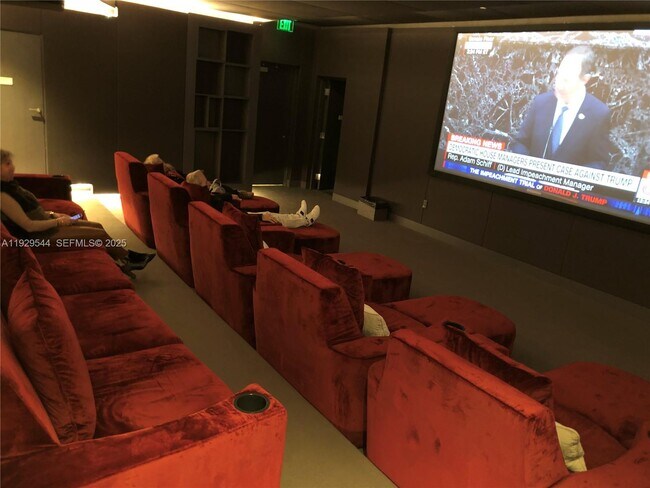 Building Photo - 1000 Brickell Plaza