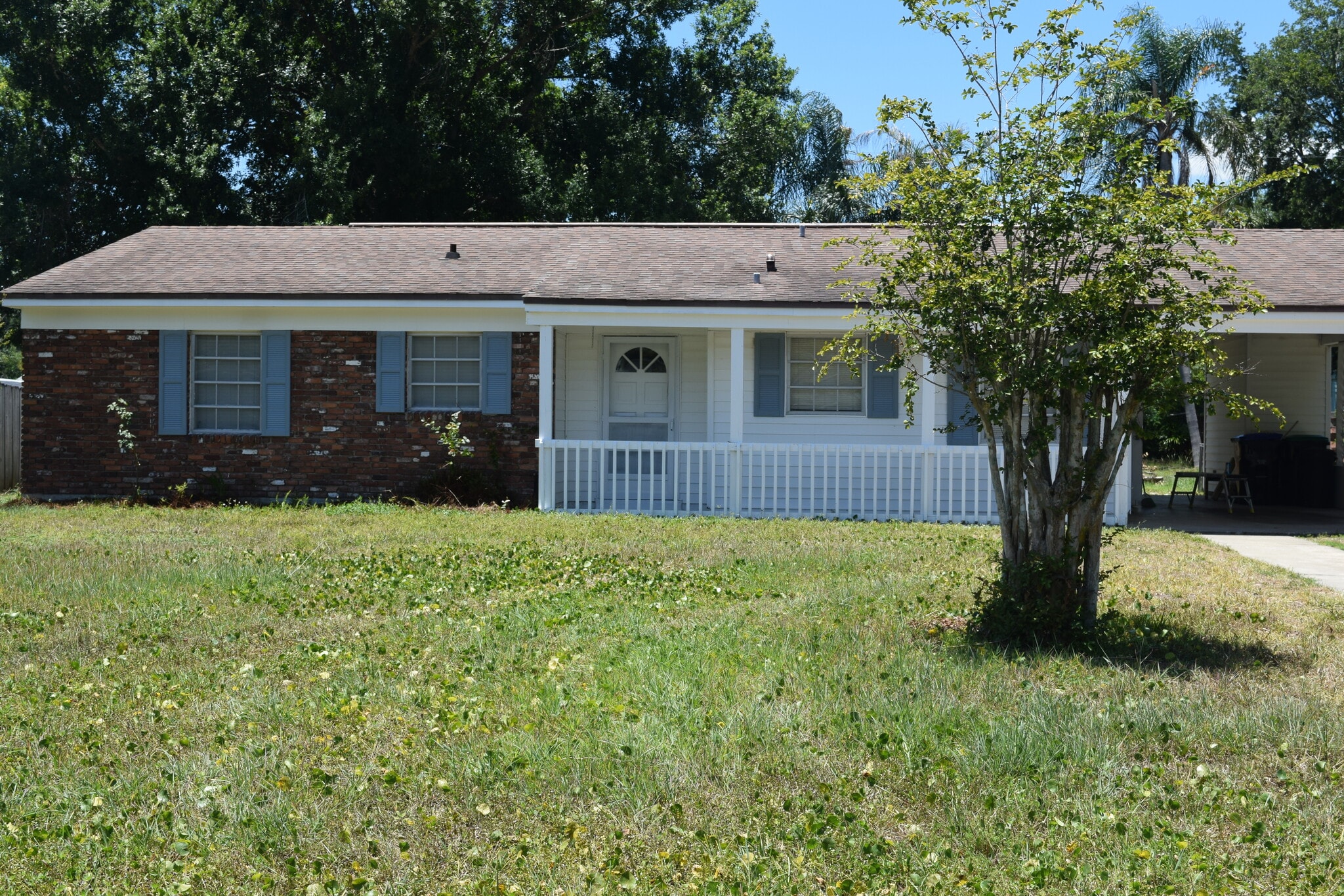 Building Photo - 8114 Meadowglen Dr