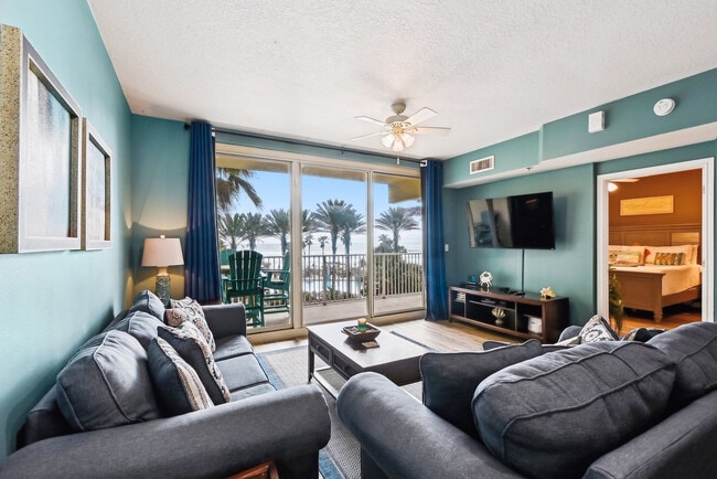 Building Photo - 104 Gulfside Ct