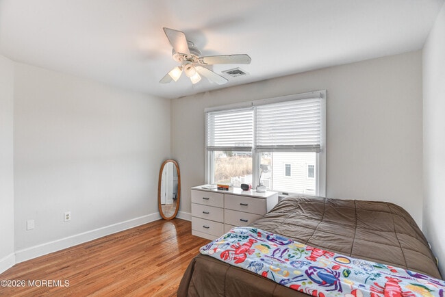 Building Photo - 47 Valentine St