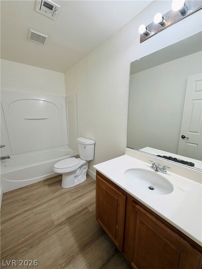 Building Photo - 8688 Mesquite Hills St