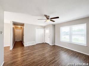 Building Photo - 206 Balboa Dr