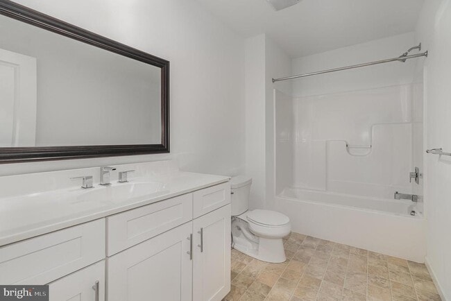 Building Photo - 66 Avery Wy