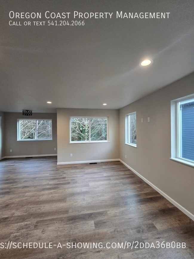 Building Photo - 4265 Sequoia Loop