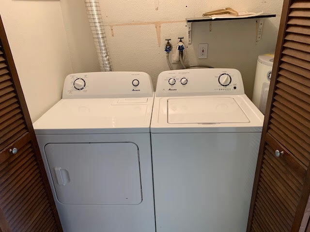 Laundry - 8746 NE Glisan St