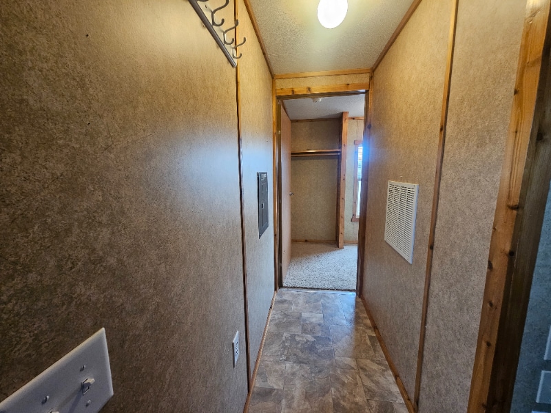 Building Photo - 364 Price Rd