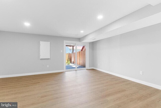 Building Photo - 11409 Berland Pl