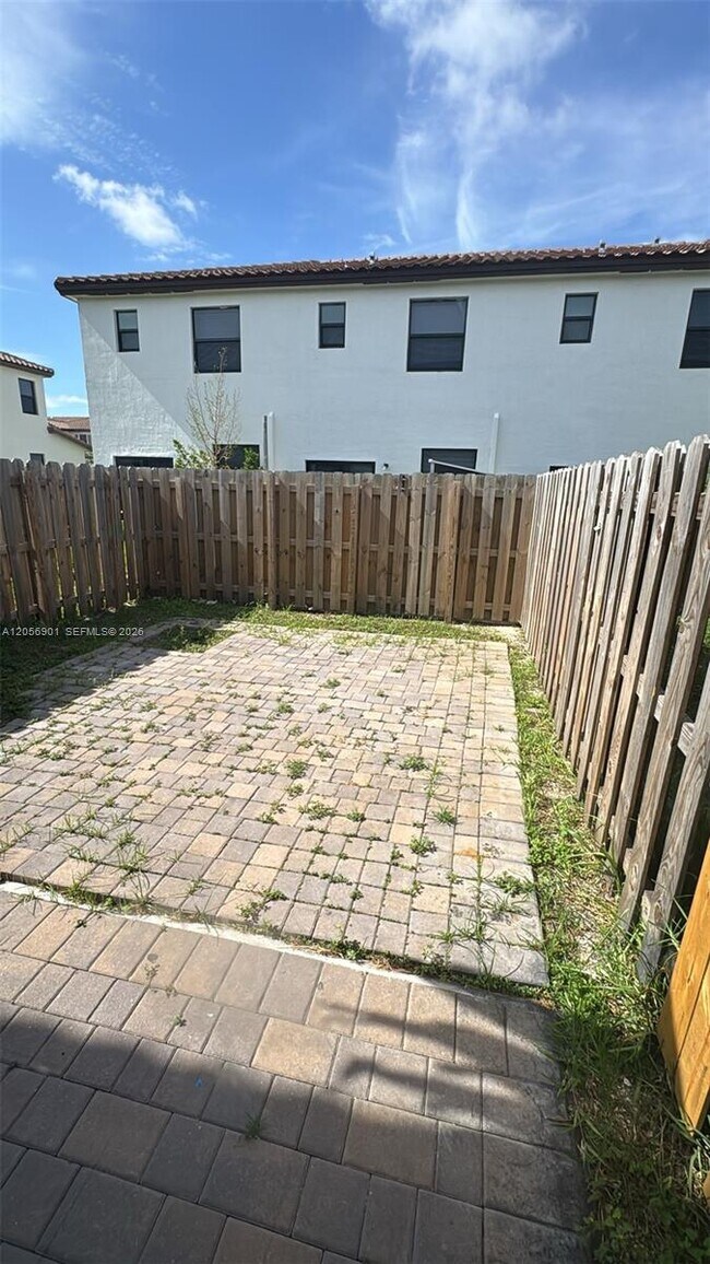 Building Photo - 11846 SW 246th Ln