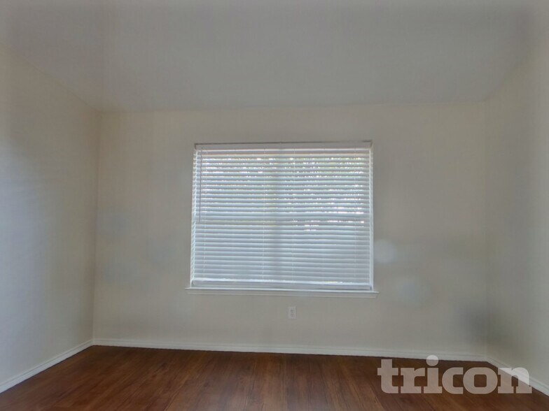 Building Photo - 12129 Angel Food Ln