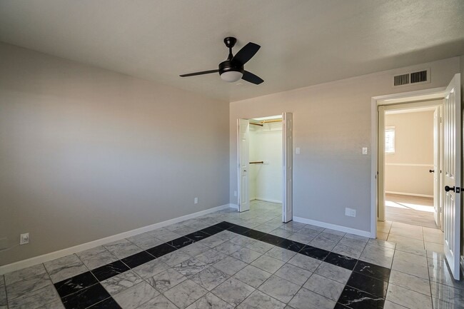 Building Photo - 3bed/2bath with pool in Scottsdale Highlands!