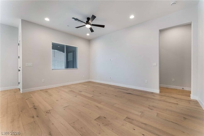 Building Photo - 10261 Cosmic Latte Ct