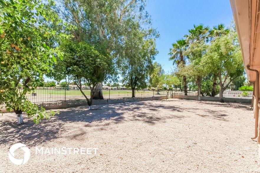 Building Photo - 842 S Revolta Cir