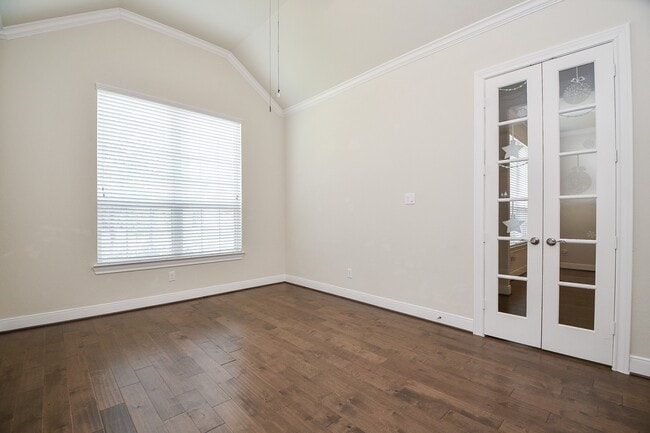 Building Photo - 25106 Sundance Park Ln