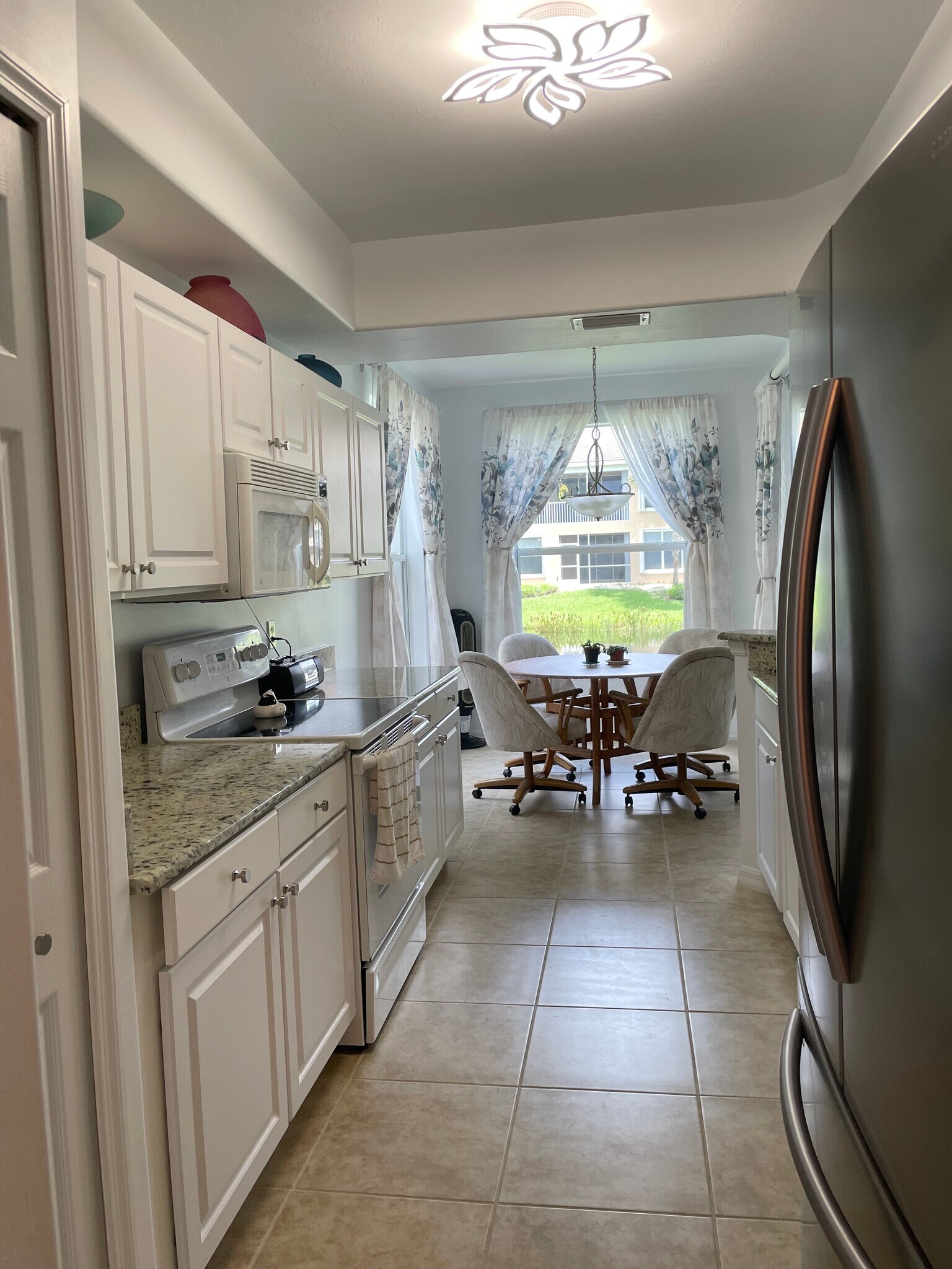 kitchen - 2644 Somerville Loop